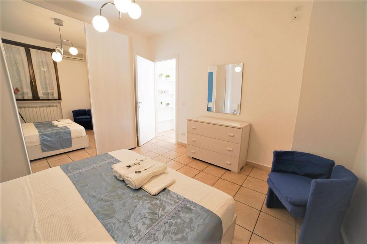 Alloro Appartamenti Sirmione Exteriör bild