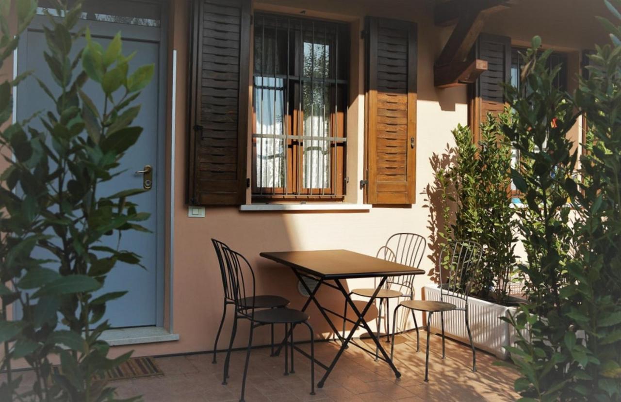 Alloro Appartamenti Sirmione Exteriör bild